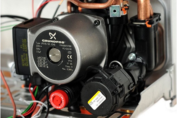 Котел газовый настенный Immergas Mini Eolo 28 3E